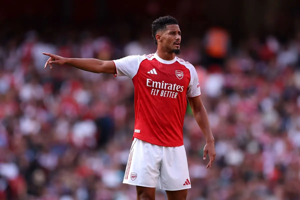 LONDON, ENGLAND - AUGUST 06: William Saliba of Arsenal during the pre-season friendly match between Arsenal and Villarreal at Emirates Stadium on August 06, 2025 in London, England. (Photo by Justin Setterfield/Getty Images).