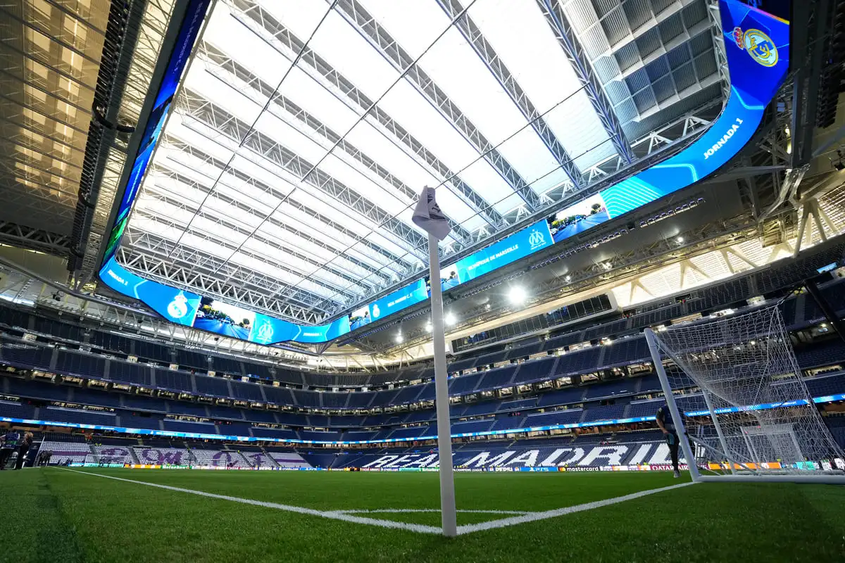 MADRID, SPAIN - SEPTEMBER 16: General view inside the stadium prior to the UEFA Champions League 2025/26 League Phase MD1 match between Real Madrid C.F. and Olympique de Marseille at Estadio Santiago Bernabeu on September 16, 2025 in Madrid, Spain. (Photo by Angel Martinez/Getty Images).