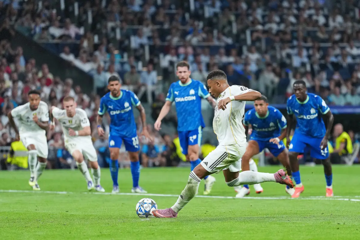MADRID, SPAIN - SEPTEMBER 16: Kylian Mbappe of Real Madrid scores his team's first goal from the penalty spot during the UEFA Champions League 2025/26 League Phase MD1 match between Real Madrid C.F. and Olympique de Marseille at Estadio Santiago Bernabeu on September 16, 2025 in Madrid, Spain. (Photo by Angel Martinez/Getty Images)
