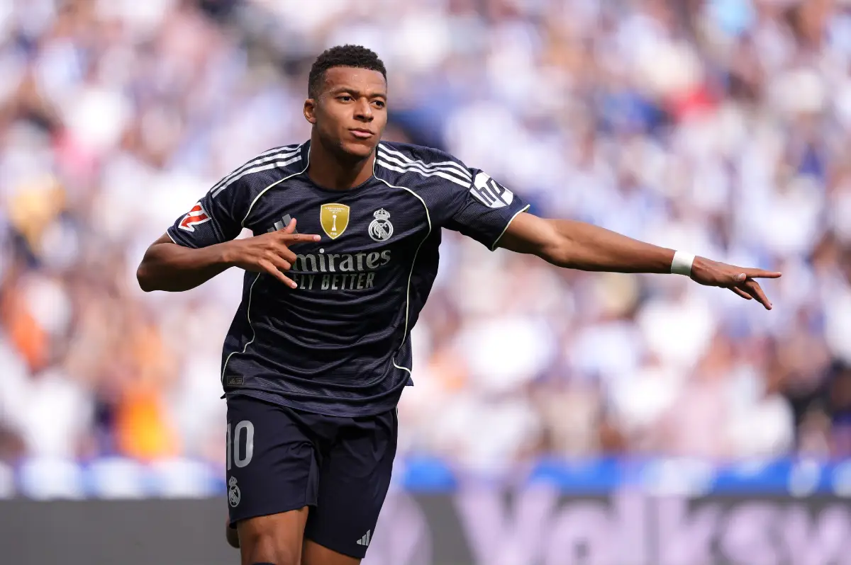 SAN SEBASTIAN, SPAIN - SEPTEMBER 13: Kylian Mbappe of Real Madrid celebrates scoring his team's first goal during the LaLiga EA Sports match between Real Sociedad and Real Madrid CF at Reale Arena on September 13, 2025 in San Sebastian, Spain. (Photo by Juan Manuel Serrano Arce/Getty Images)