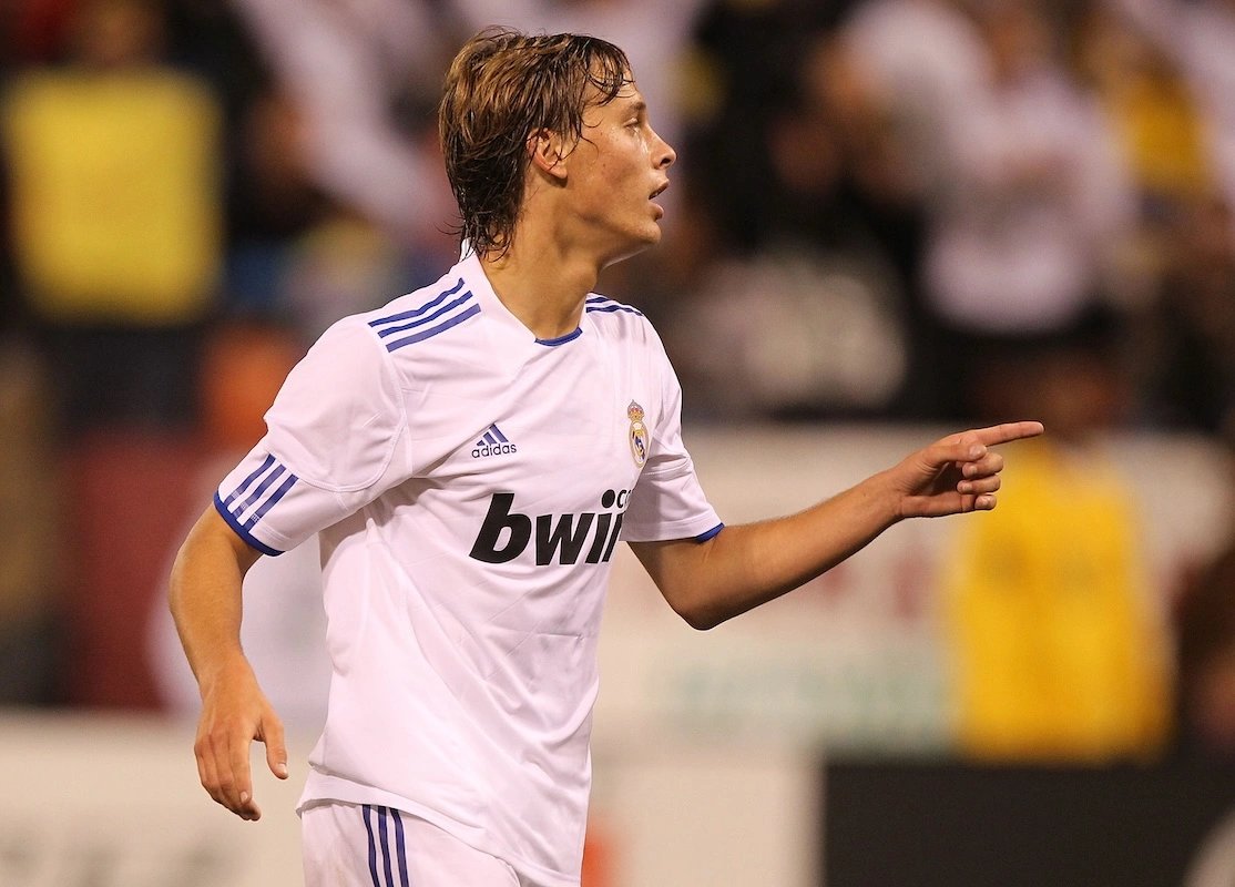 SAN FRANCISCO - AUGUST 04: Sergio Canales #16 of Real Madrid celebrates after scoring against Club America of Mexico during a pre-season game at Candlestick Park on August 4, 2010 in San Francisco, California. (Photo by Jed Jacobsohn/Getty Images)