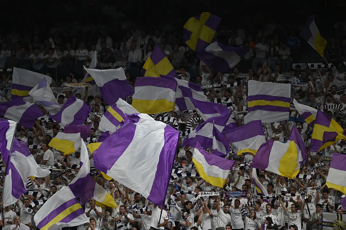 Des supporters du Real Madrid samedi face à Villarreal (Photo by Denis Doyle/Getty Images).