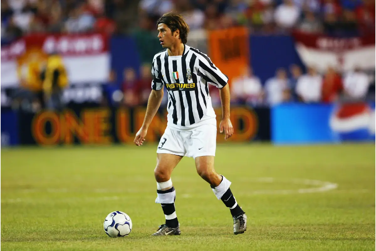 Tacchinardi avec la Juventus en 2003 (Photo by Laurence Griffiths/Getty Images).