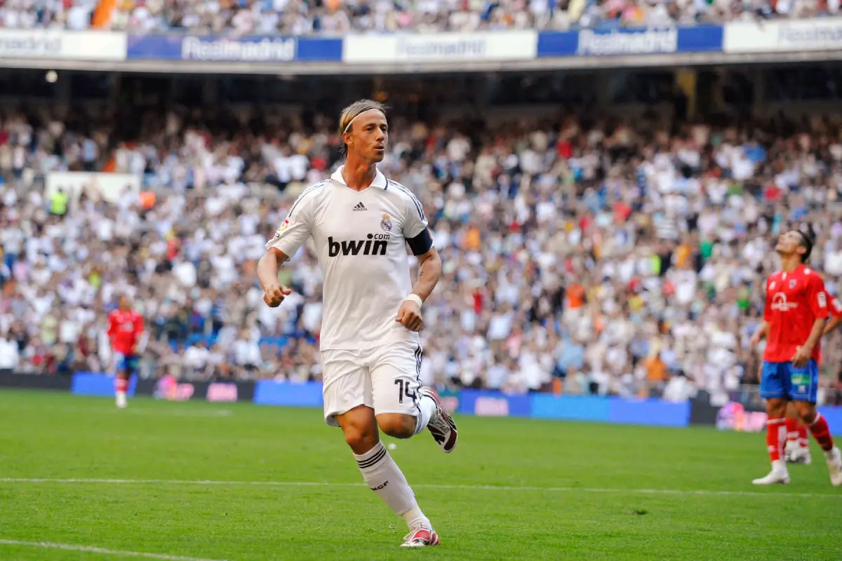 Guti, ici en 2008, n'a joué qu'une seule saison avec Xabi Alonso au Real Madrid (Photo by Denis Doyle/Getty Images).