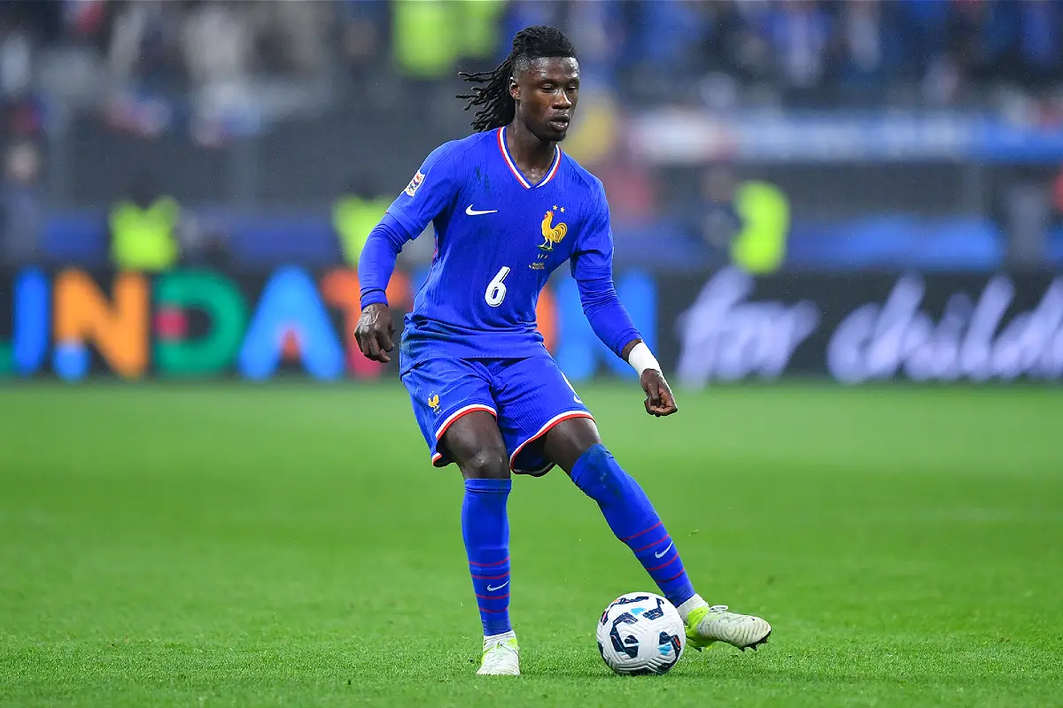 PARIS, FRANCE - NOVEMBER 14: Eduardo Camavinga of France passes the ball during the UEFA Nations League 2024/25 League A Group A2 match between France and Israel at Stade de France on November 14, 2024 in Paris, France. (Photo by Franco Arland/Getty Images)