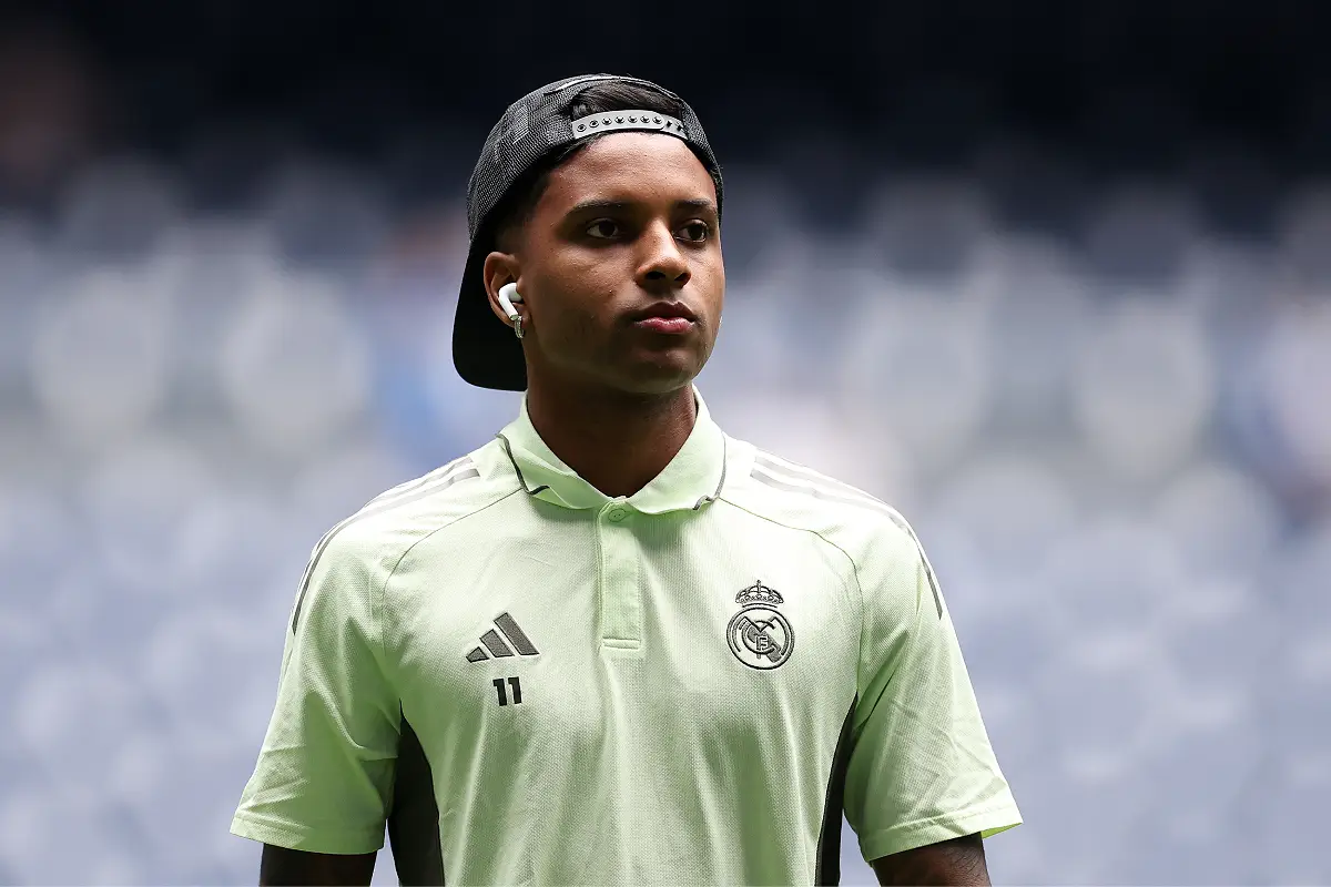 MADRID, SPAIN - SEPTEMBER 20: Rodrygo of Real Madrid arrives at the stadium prior to the LaLiga EA Sports match between Real Madrid CF and RCD Espanyol de Barcelona at Estadio Santiago Bernabeu on September 20, 2025 in Madrid, Spain. (Photo by Florencia Tan Jun/Getty Images)