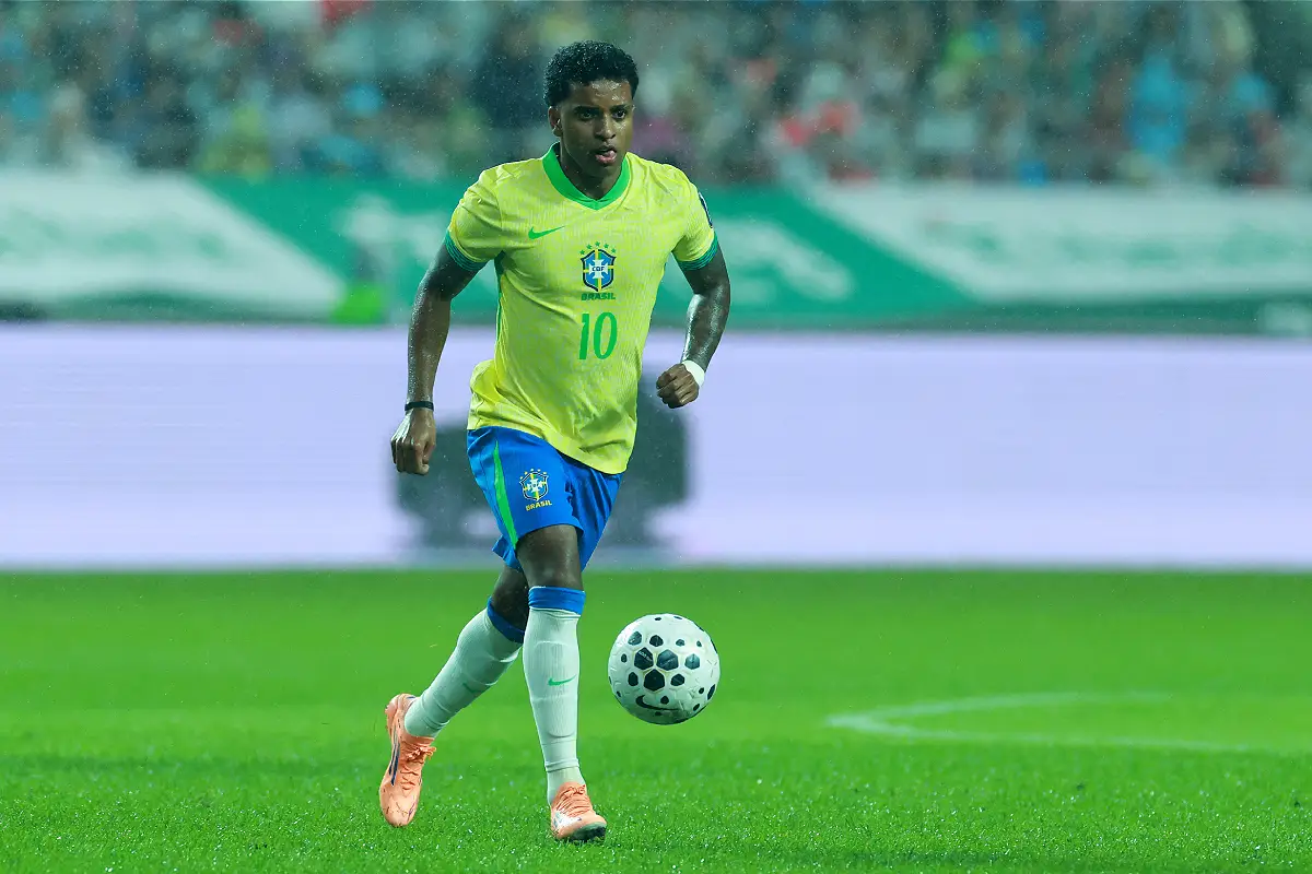 SEOUL, SOUTH KOREA - OCTOBER 10: Rodrygo of Brazil in action during the international friendly between South Korea and Brazil at Seoul World Cup Stadium on October 10, 2025 in Seoul, South Korea. (Photo by Han Myung-Gu/Getty Images)