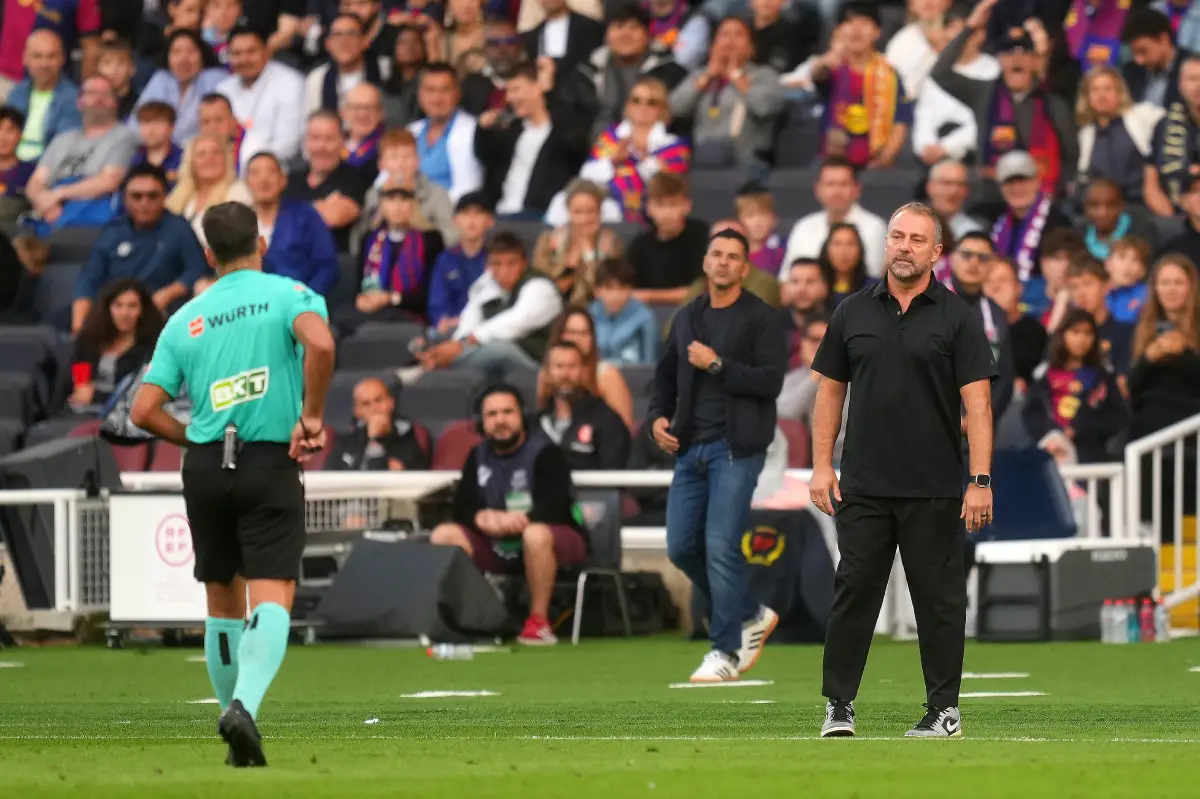 Clásico : à moins d’une surprise, Flick sera absent (Photo by Alex Caparros/Getty Images)