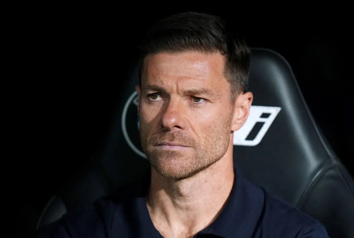 MADRID, SPAIN - OCTOBER 26: Xabi Alonso, Head Coach of Real Madrid, looks on prior to the LaLiga EA Sports match between Real Madrid CF and FC Barcelona at Estadio Santiago Bernabeu on October 26, 2025 in Madrid, Spain. (Photo by Angel Martinez/Getty Images).