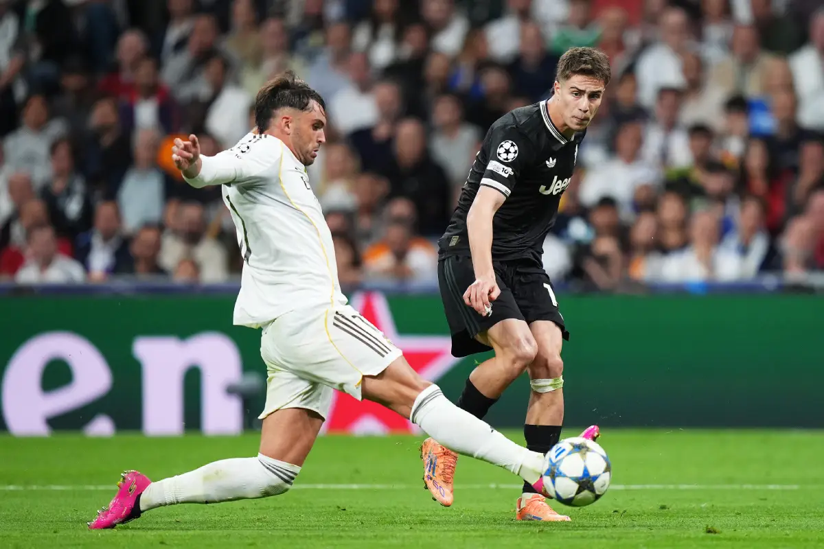 MADRID, SPAIN - OCTOBER 22: Raul Asencio of Real Madrid battles for possession with Kenan Yildiz of Juventus during the UEFA Champions League 2025/26 League Phase MD3 match between Real Madrid C.F. and Juventus at Estadio Santiago Bernabeu on October 22, 2025 in Madrid, Spain. (Photo by Angel Martinez/Getty Images)