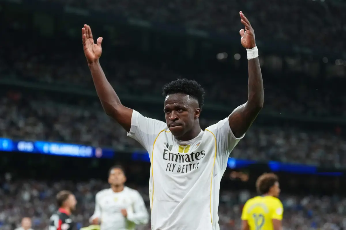 MADRID, SPAIN - OCTOBER 04: Vinicius Junior of Real Madrid reacts to winning a penalty during the LaLiga EA Sports match between Real Madrid CF and Villarreal CF at Estadio Santiago Bernabeu on October 04, 2025 in Madrid, Spain. (Photo by Angel Martinez/Getty Images)