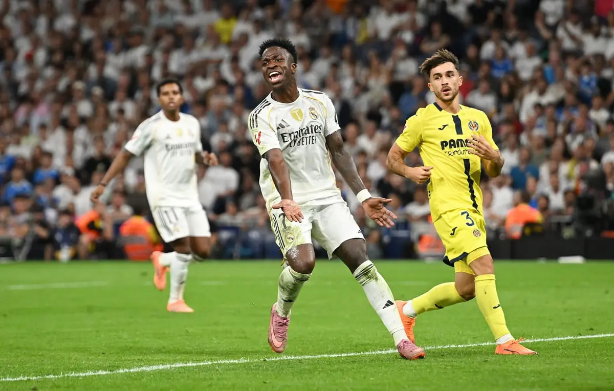MADRID, SPAIN - OCTOBER 04: Vinicius Junior of Real Madrid reacts during the LaLiga EA Sports match between Real Madrid CF and Villarreal CF at Estadio Santiago Bernabeu on October 04, 2025 in Madrid, Spain. (Photo by Denis Doyle/Getty Images)