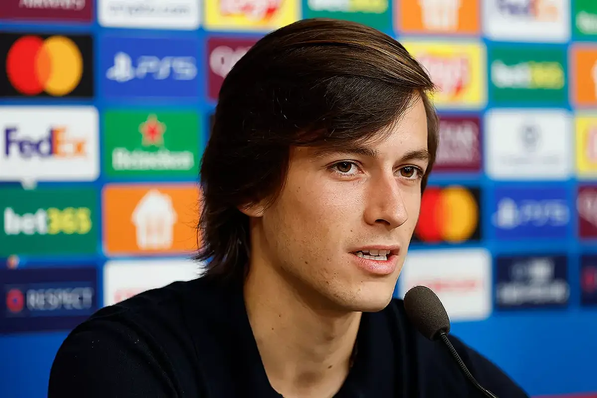 Carreras : "L'ambiance dans le vestiaire est très bonne" (realmadrid.com)