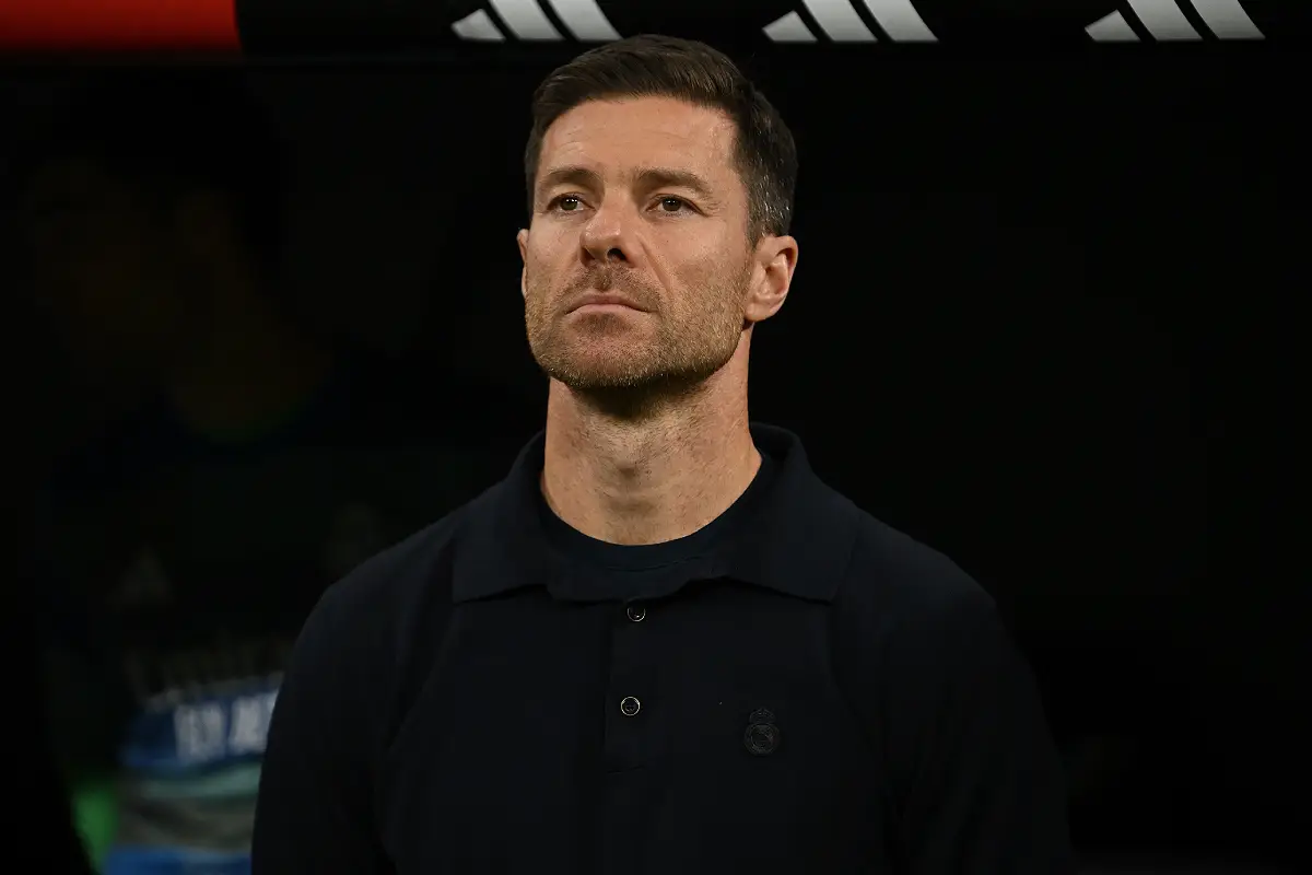 MADRID, SPAIN - NOVEMBER 01: Xabi Alonso, Head Coach of Real Madrid, looks on prior to the LaLiga EA Sports match between Real Madrid CF and Valencia CF at Estadio Santiago Bernabeu on November 01, 2025 in Madrid, Spain. (Photo by Denis Doyle/Getty Images)