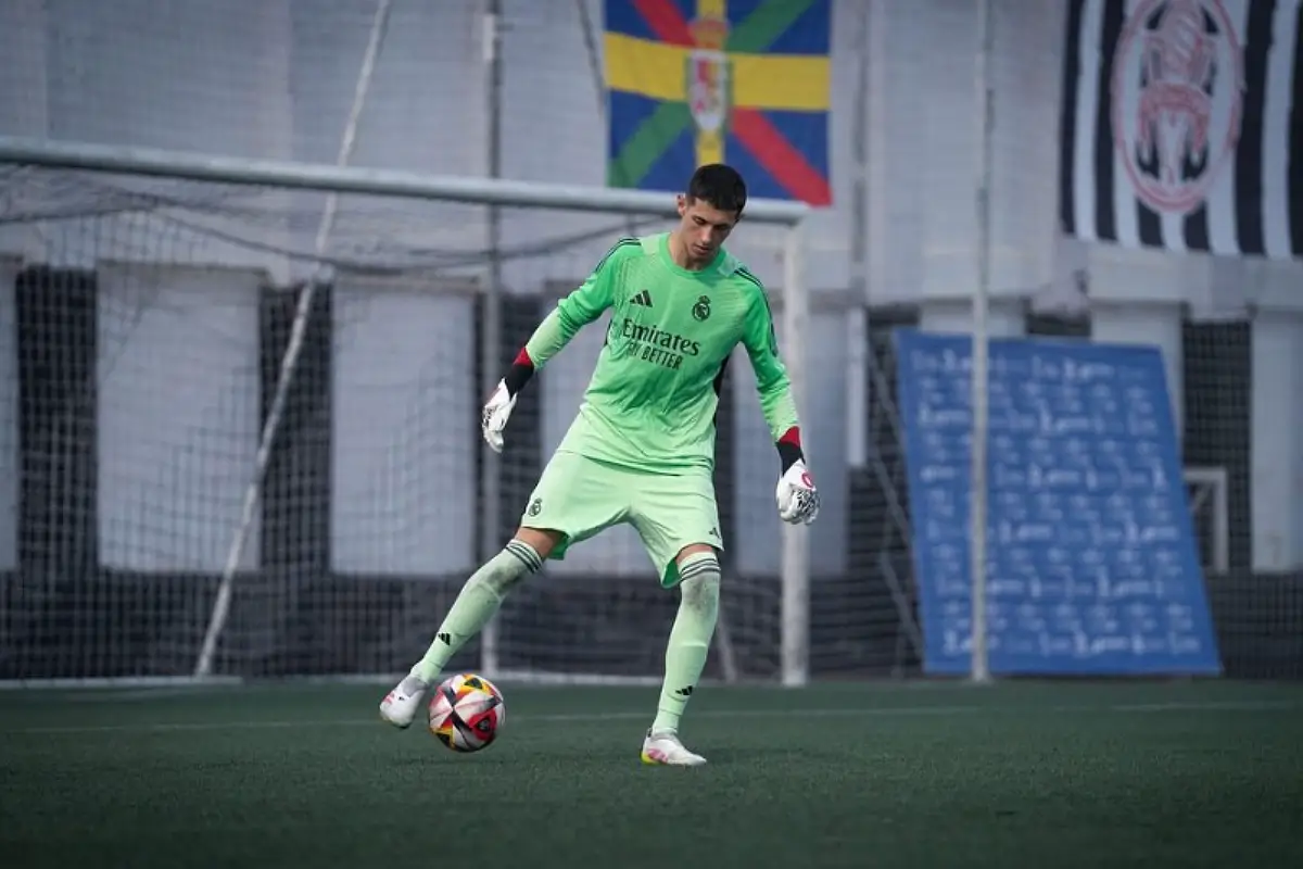 José Castelau avec le Real Madrid Castilla (instagram.com/alberc13/).