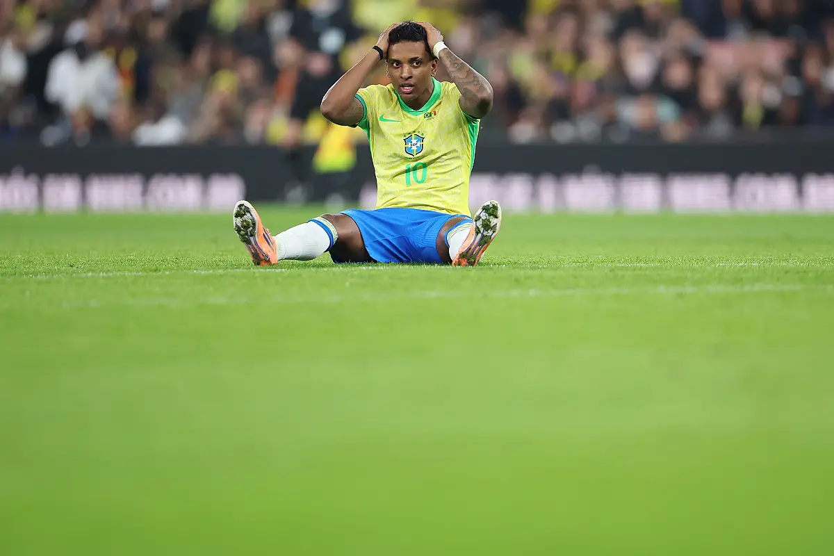 Rodrygo avec le Brésil (Photo by Harry Murphy/Getty Images).