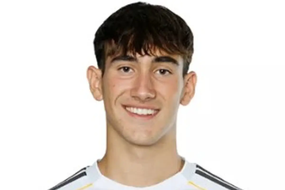 Unai Ordonez avec le maillot du Real Madrid (realmadrid.com).