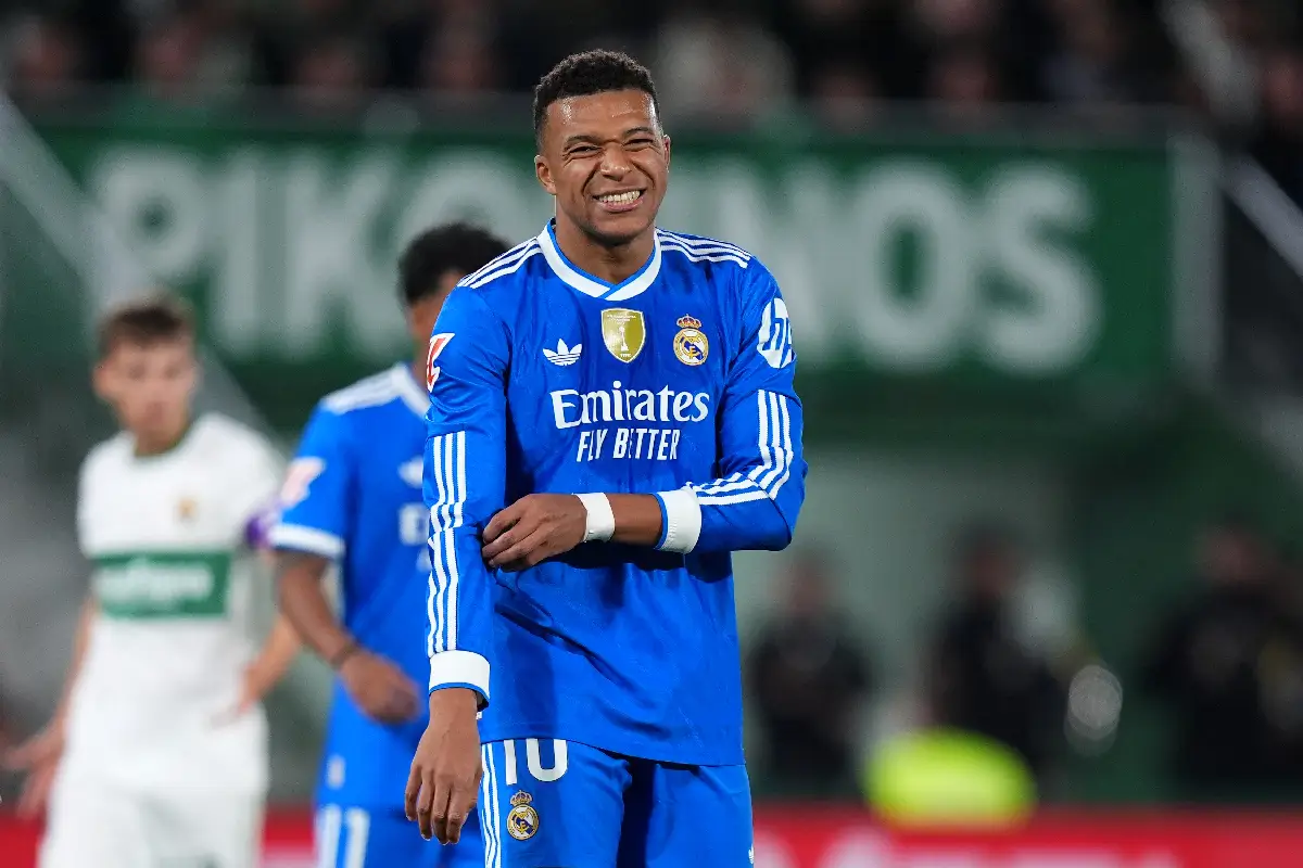ELCHE, SPAIN - NOVEMBER 23: Kylian Mbappe of Real Madrid reacts during the LaLiga EA Sports match between Elche CF and Real Madrid CF at Estadio Manuel Martinez Valero on November 23, 2025 in Elche, Spain. (Photo by Angel Martinez/Getty Images)