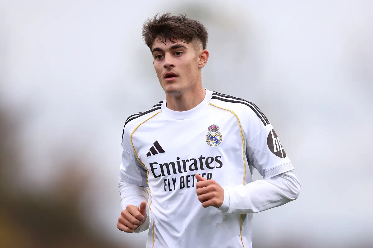 Diego Martinez avec le Juvenil A en Youth League (Photo by Lewis Storey/Getty Images).