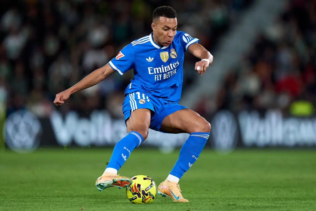 ELCHE, SPAIN - NOVEMBER 23: Kylian Mbappe of Real Madrid in action during the LaLiga EA Sports match between Elche CF and Real Madrid CF at Estadio Manuel Martinez Valero on November 23, 2025 in Elche, Spain. (Photo by Angel Martinez/Getty Images)