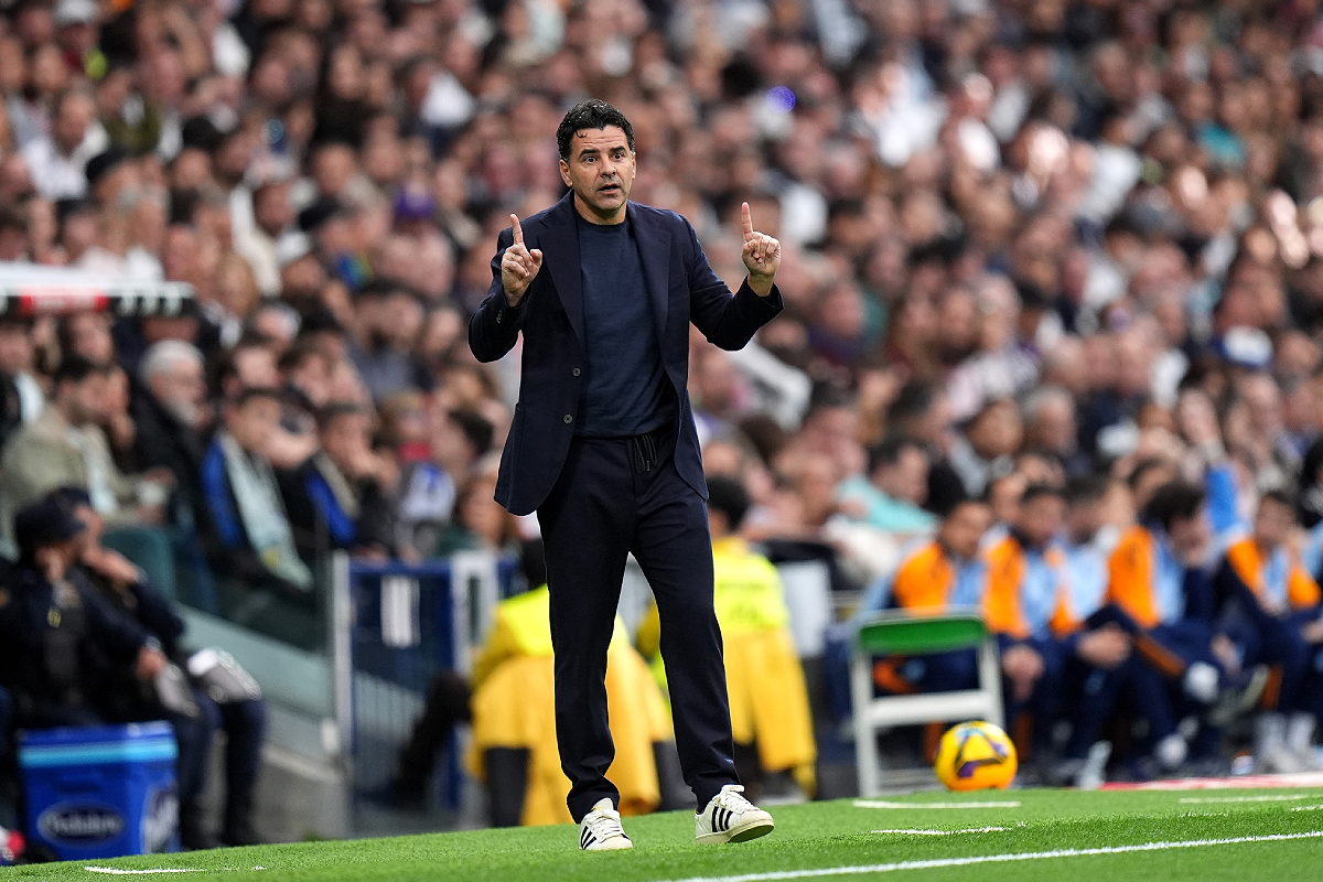 MADRID, SPAIN - FEBRUARY 23: Michel, Head Coach of Girona FC, gestures during the LaLiga match between Real Madrid CF and Girona FC at Estadio Santiago Bernabeu on February 23, 2025 in Madrid, Spain. (Photo by Angel Martinez/Getty Images)