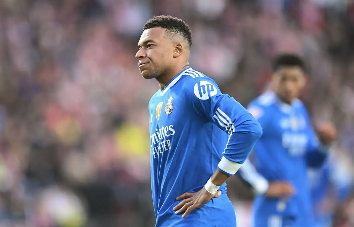 MADRID, SPAIN - NOVEMBER 09: Kylian Mbappe of Real Madridshows his disappointment during the LaLiga EA Sports match between Rayo Vallecano de Madrid and Real Madrid CF at Estadio de Vallecas on November 09, 2025 in Madrid, Spain. (Photo by Denis Doyle/Getty Images).