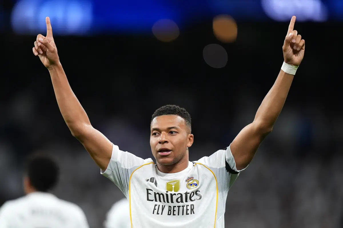 MADRID, SPAIN - NOVEMBER 01: Kylian Mbappe of Real Madrid celebrates scoring his team's first goal during the LaLiga EA Sports match between Real Madrid CF and Valencia CF at Estadio Santiago Bernabeu on November 01, 2025 in Madrid, Spain. (Photo by Angel Martinez/Getty Images)