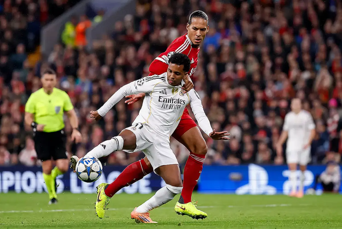 Xabi Alonso pourrait relancer Rodrygo sur l’aile droite à Vallecas (realmadrid.com)