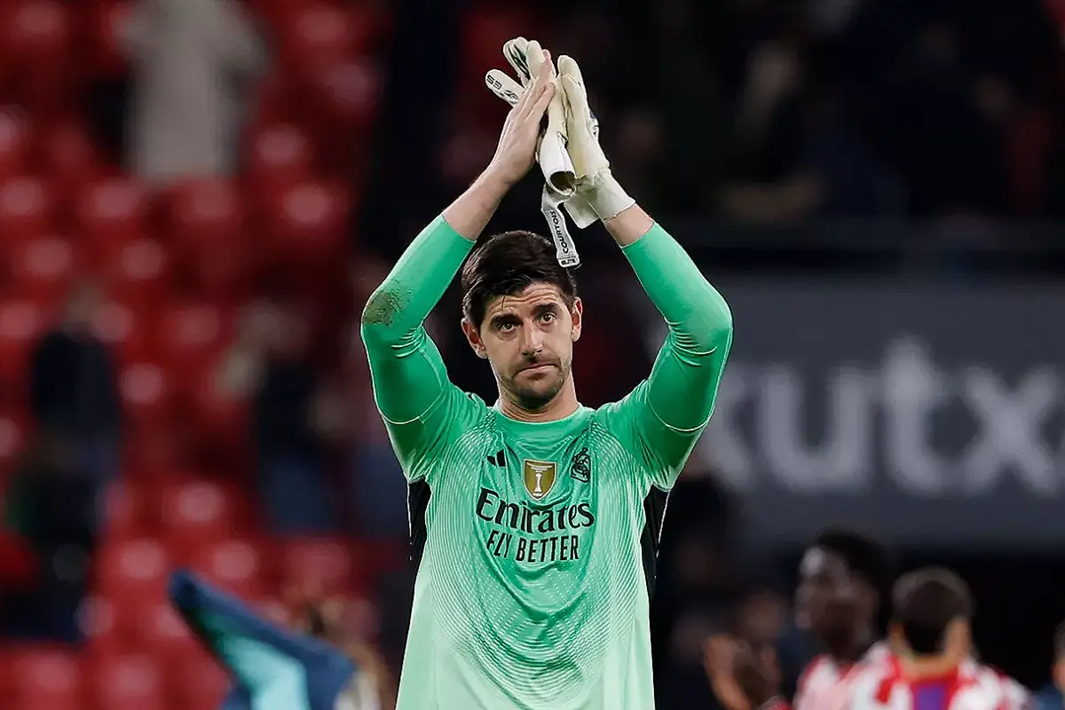 Courtois : "Kylian Mbappé est le meilleur attaquant. Seul Haaland peut rivaliser avec lui" (realmadrid.com)