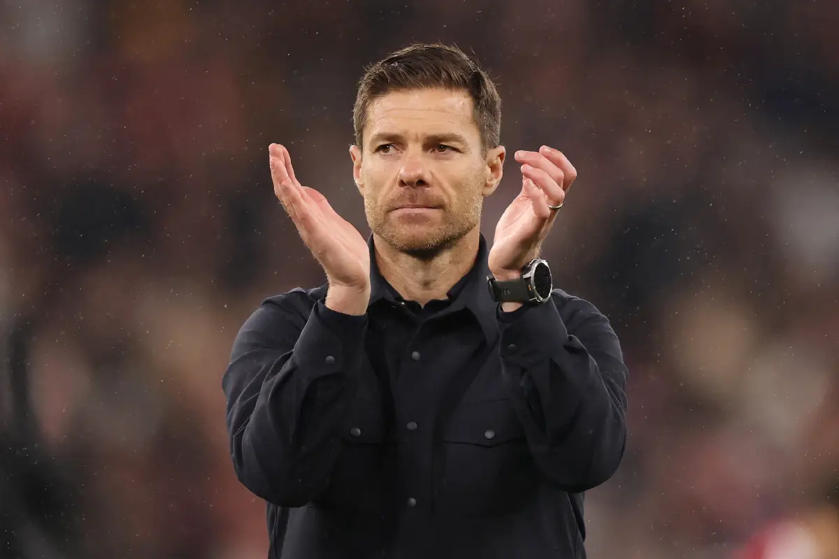 Xabi Alonso est sous pression (Photo by Carl Recine/Getty Images).