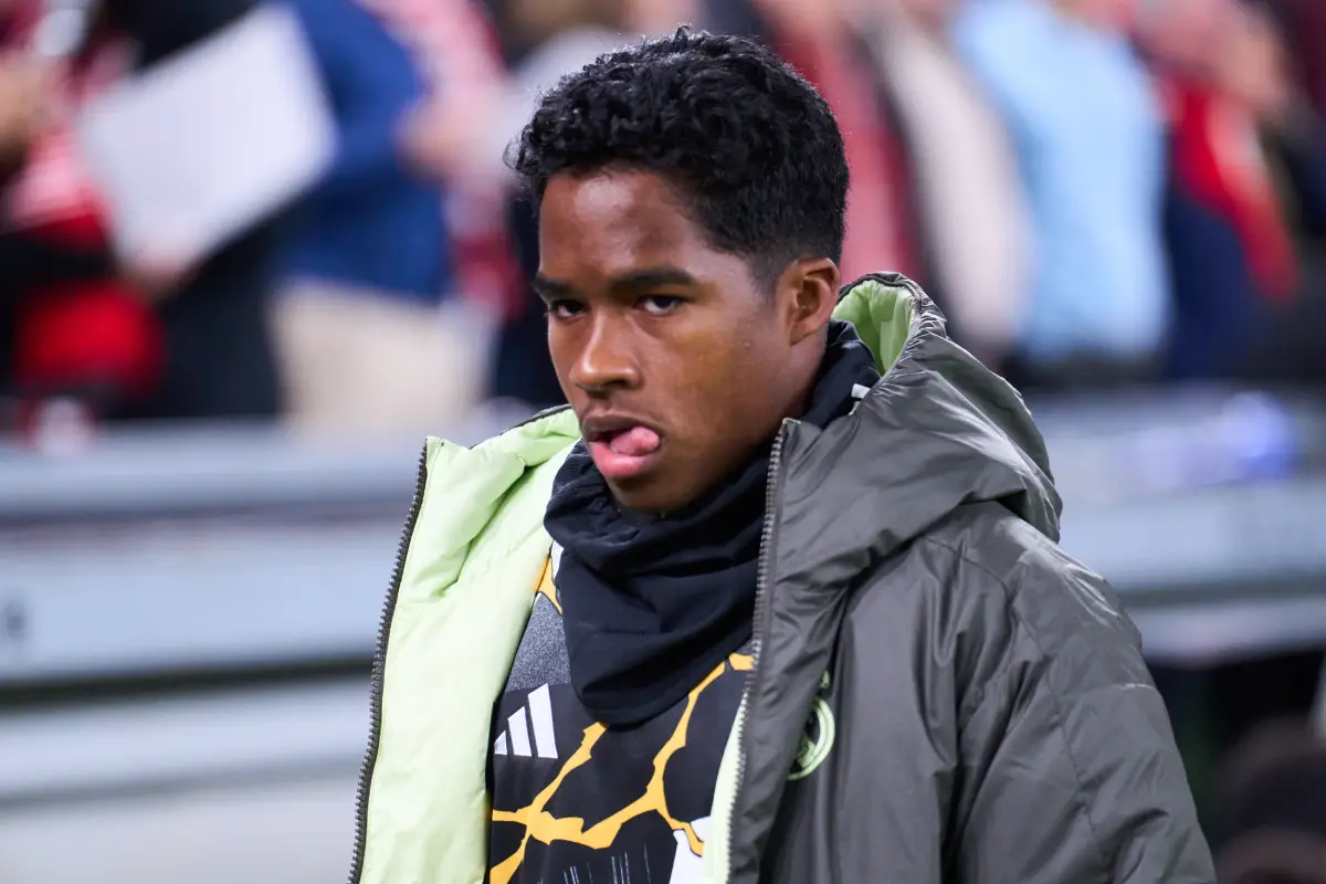 BILBAO, SPAIN - DECEMBER 03: Endrick Felipe Moreira of Real Madrid looks on prior to during the LaLiga EA Sports match between Athletic Club and Real Madrid CF at Estadio de San Mames on December 03, 2025 in Bilbao, Spain. (Photo by Juan Manuel Serrano Arce/Getty Images)