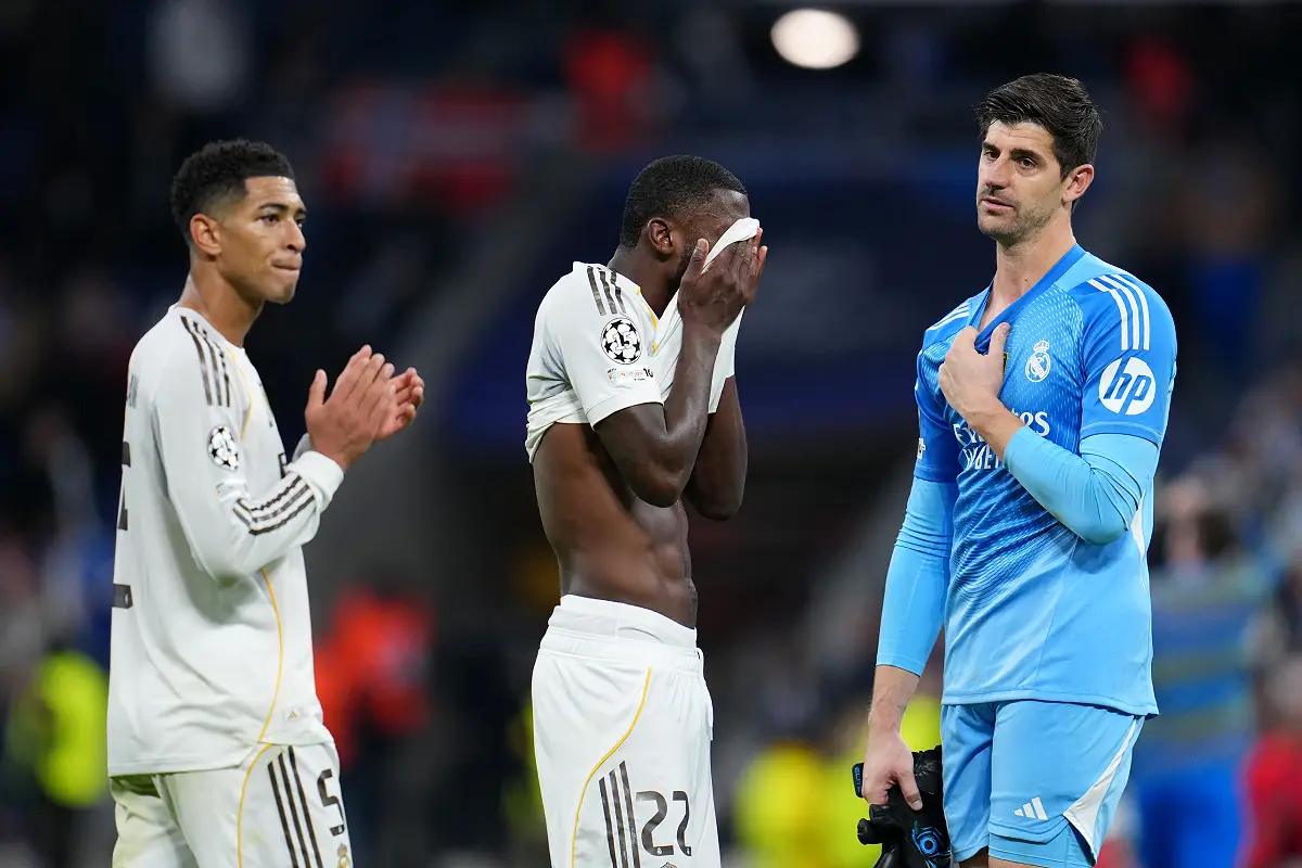 Courtois, Bellingham, Rüdiger lors de Real Madrid-Manchester City (Photo by Aitor Alcalde/Getty Images).