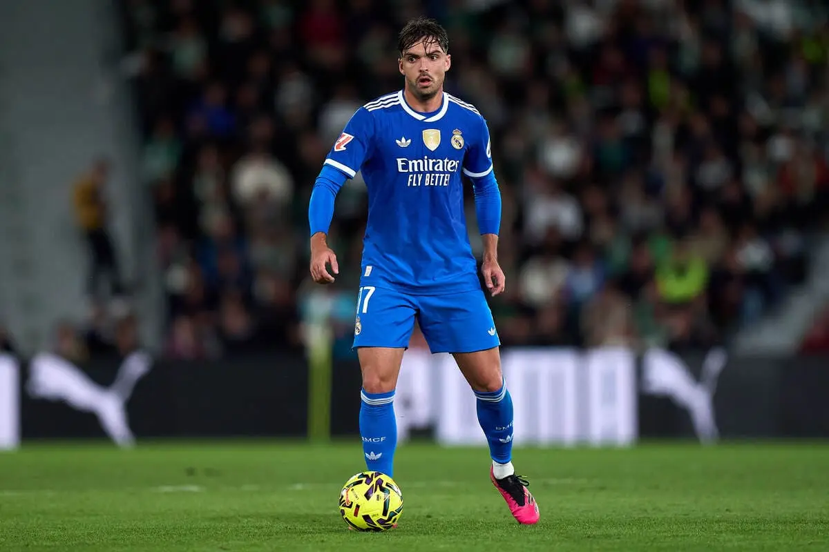 ELCHE, SPAIN - NOVEMBER 23: Raul Asencio of Real Madrid in action during the LaLiga EA Sports match between Elche CF and Real Madrid CF at Estadio Manuel Martinez Valero on November 23, 2025 in Elche, Spain. (Photo by Angel Martinez/Getty Images).