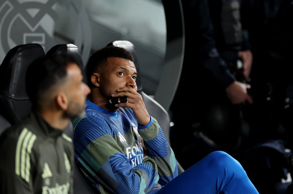 MADRID, SPAIN - DECEMBER 10: Kylian Mbappe of Real Madrid reacts on the bench prior to the UEFA Champions League 2025/26 League Phase MD6 match between Real Madrid C.F. and Manchester City at Estadio Santiago Bernabeu on December 10, 2025 in Madrid, Spain. (Photo by Florencia Tan Jun/Getty Images)