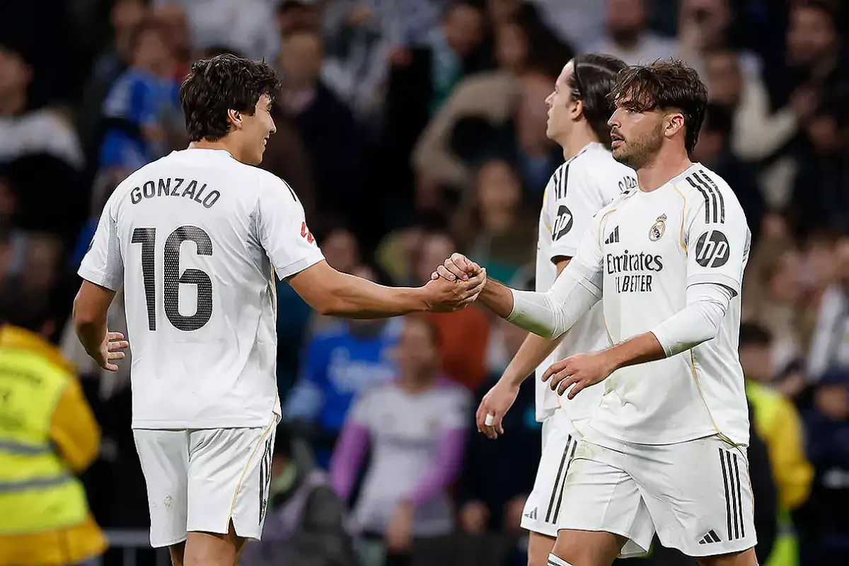 Lors de Real Madrid – Real Betis, les joueurs de La Fábrica ont réalisé un exploit (realmadrid.com)