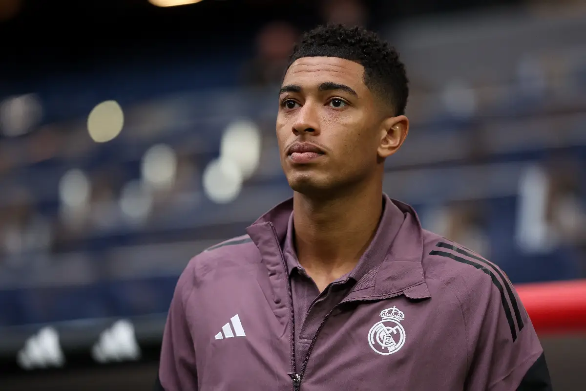 MADRID, SPAIN - JANUARY 04: Jude Bellingham of Real Madrid arrives at the stadium prior to the LaLiga EA Sports match between Real Madrid CF and Real Betis Balompie at Estadio Santiago Bernabeu on January 04, 2026 in Madrid, Spain. (Photo by Florencia Tan Jun/Getty Images)