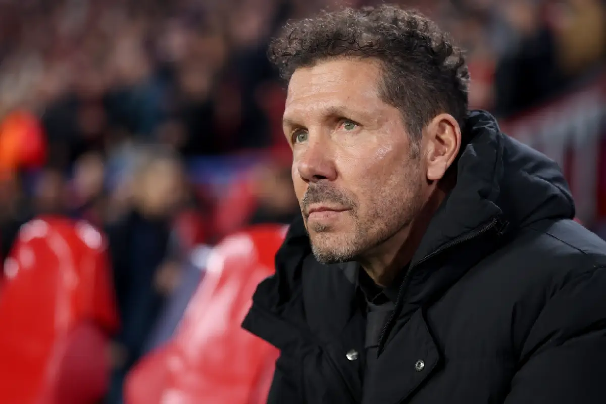 EINDHOVEN, NETHERLANDS - DECEMBER 09: Diego Simeone, Head Coach of Atletico de Madrid, is seen during the UEFA Champions League 2025/26 League Phase MD6 match between PSV Eindhoven and Atletico de Madrid at PSV Stadion on December 09, 2025 in Eindhoven, Netherlands. (Photo by Lars Baron/Getty Images)