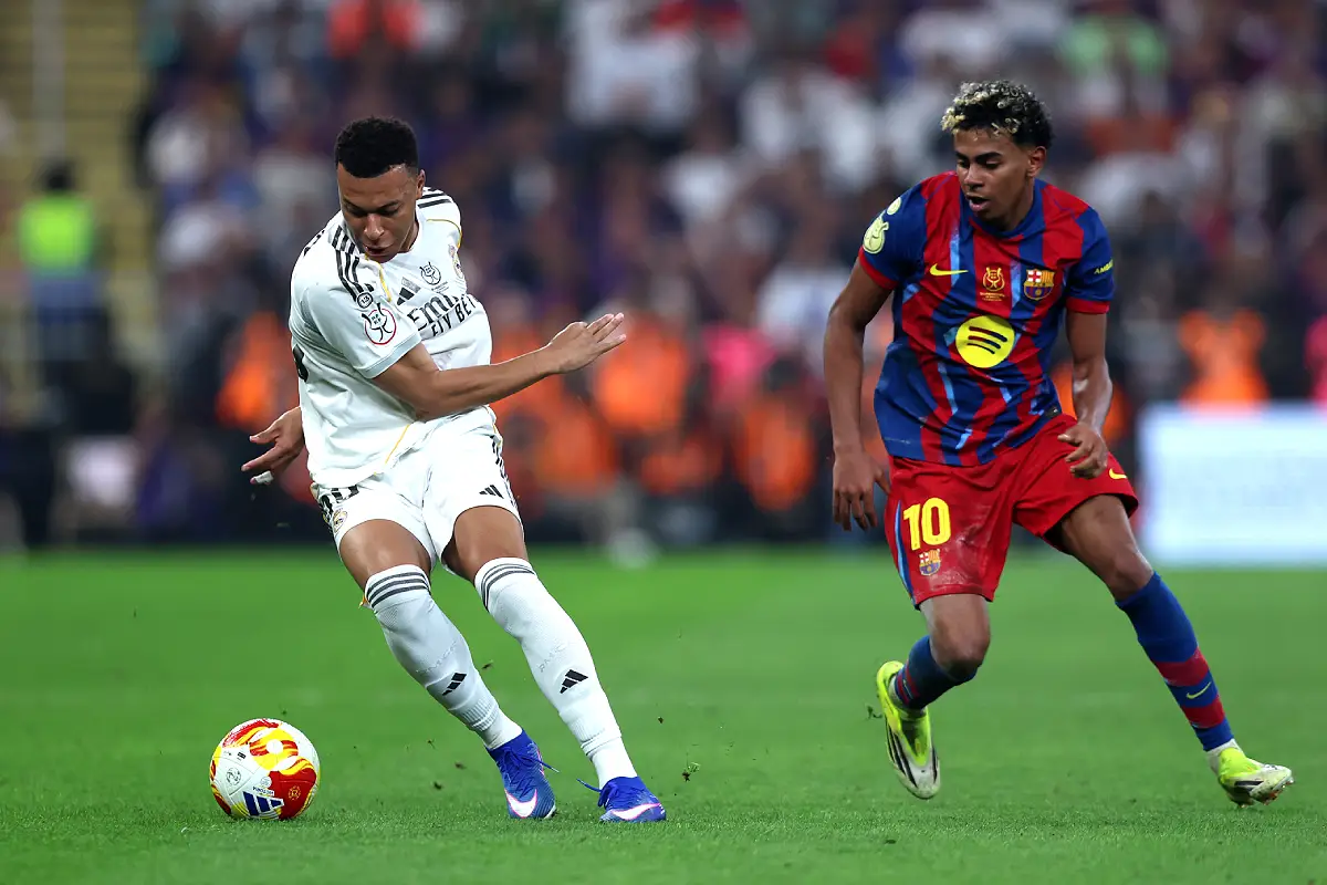 Mbappé lors de la finale de la Supercoupe d'Espagne (Photo by Yasser Bakhsh/Getty Images).