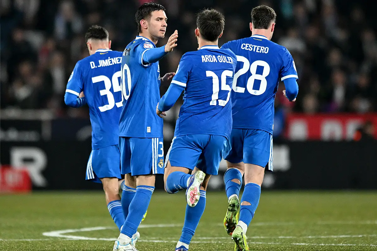 Mastantuono et Güler lors d'Albacete-Real Madrid (Photo by Denis Doyle/Getty Images).
