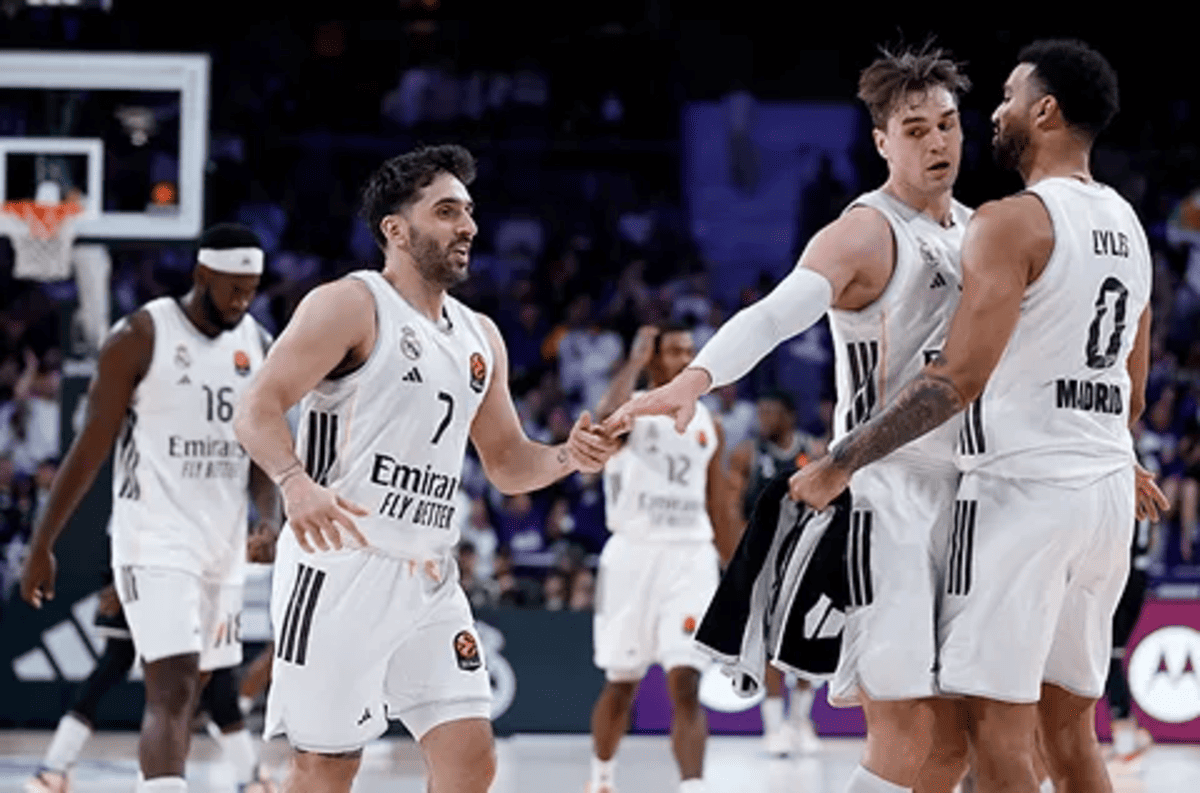 Real Madrid Basket lors de la victoire face à Dubai-photo tirée du site officiel du club realmadrid.com