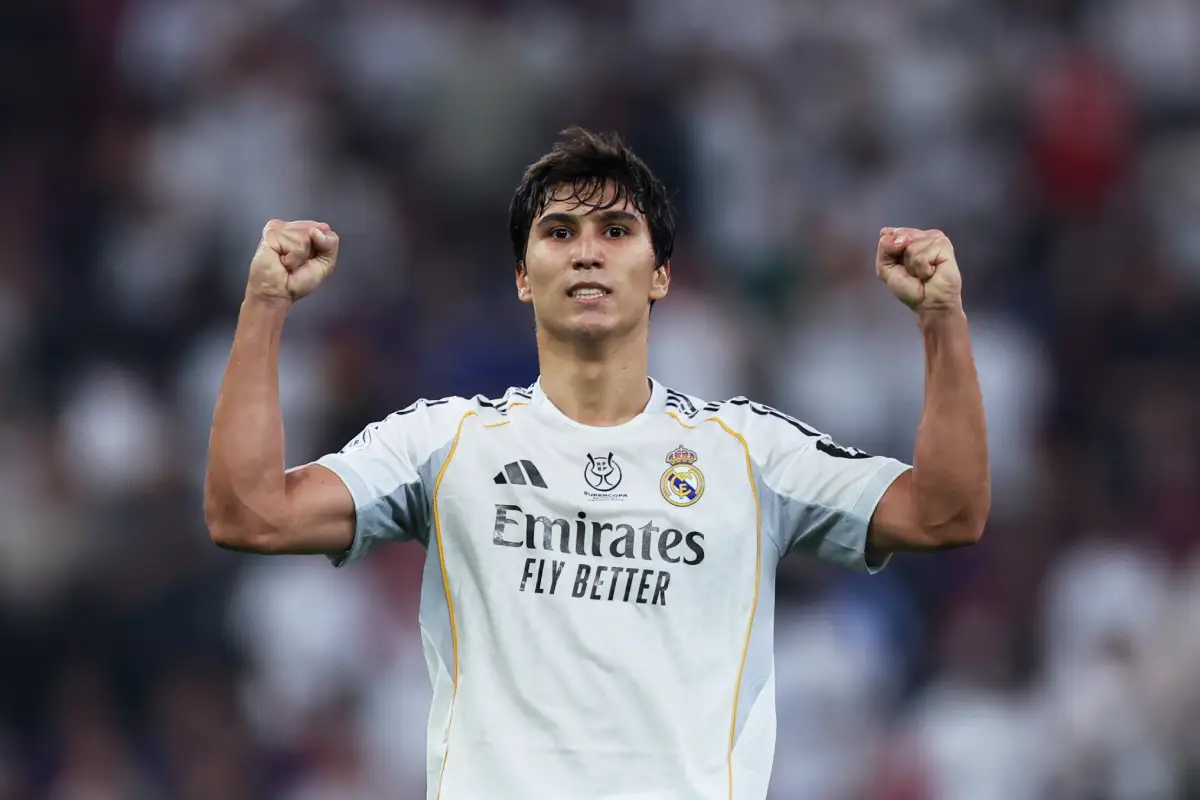 JEDDAH, SAUDI ARABIA - JANUARY 11: Gonzalo Garcia of Real Madrid celebrates scoring his team's second goal during the Spanish Super Cup Final between FC Barcelona and Real Madrid at King Abdullah Sports City Hall Stadium on January 11, 2026 in Jeddah, Saudi Arabia. (Photo by Yasser Bakhsh/Getty Images)