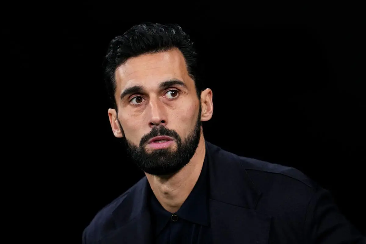MADRID, SPAIN - JANUARY 20: Alvaro Arbeloa, Head Coach of Real Madrid, looks on prior to the UEFA Champions League 2025/26 League Phase MD7 match between Real Madrid C.F. and AS Monaco at Estadio Santiago Bernabeu on January 20, 2026 in Madrid, Spain. (Photo by Aitor Alcalde/Getty Images).