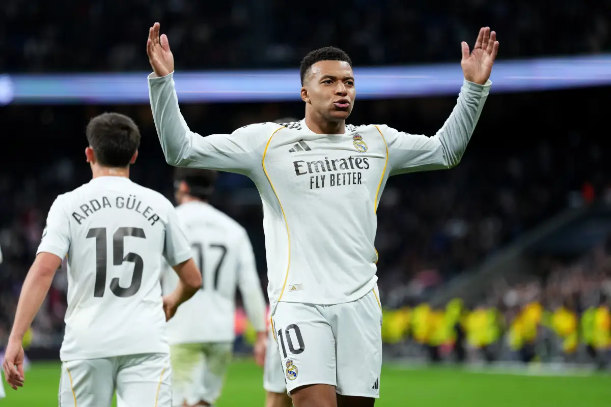 MADRID, SPAIN - JANUARY 17: Kylian Mbappe of Real Madrid celebrates scoring his team's first goal during the LaLiga EA Sports match between Real Madrid CF and Levante UD at Estadio Santiago Bernabeu on January 17, 2026 in Madrid, Spain. (Photo by Angel Martinez/Getty Images)