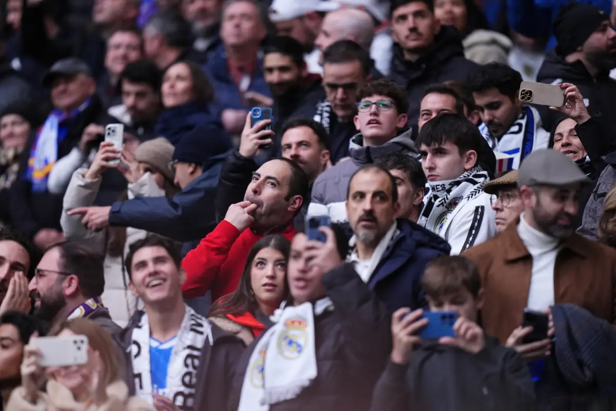 MADRID, SPAIN - JANUARY 17: Real Madrid fans look on from the stands prior to the LaLiga EA Sports match between Real Madrid CF and Levante UD at Estadio Santiago Bernabeu on January 17, 2026 in Madrid, Spain. (Photo by Angel Martinez/Getty Images)