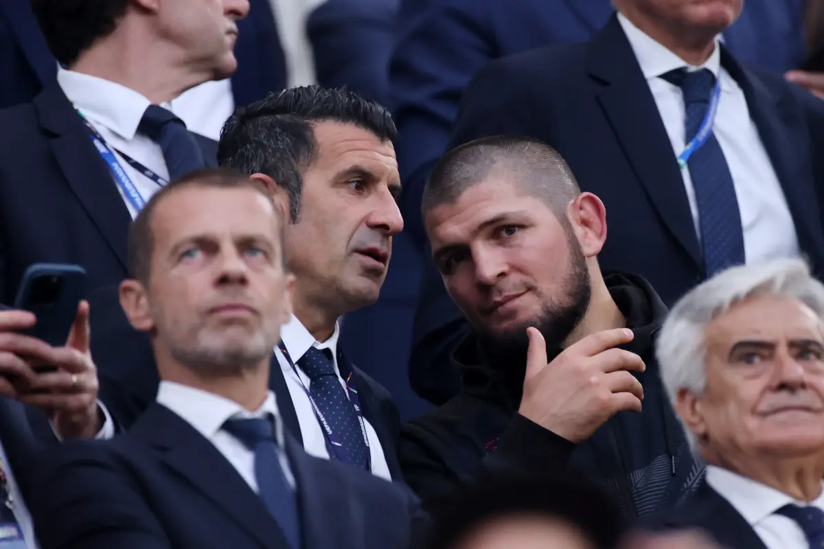 « Des pourris gâtés », Xabi Alonso reçoit le soutien de Khabib, la légende de l’UFC (Photo by Alex Grimm/Getty Images)