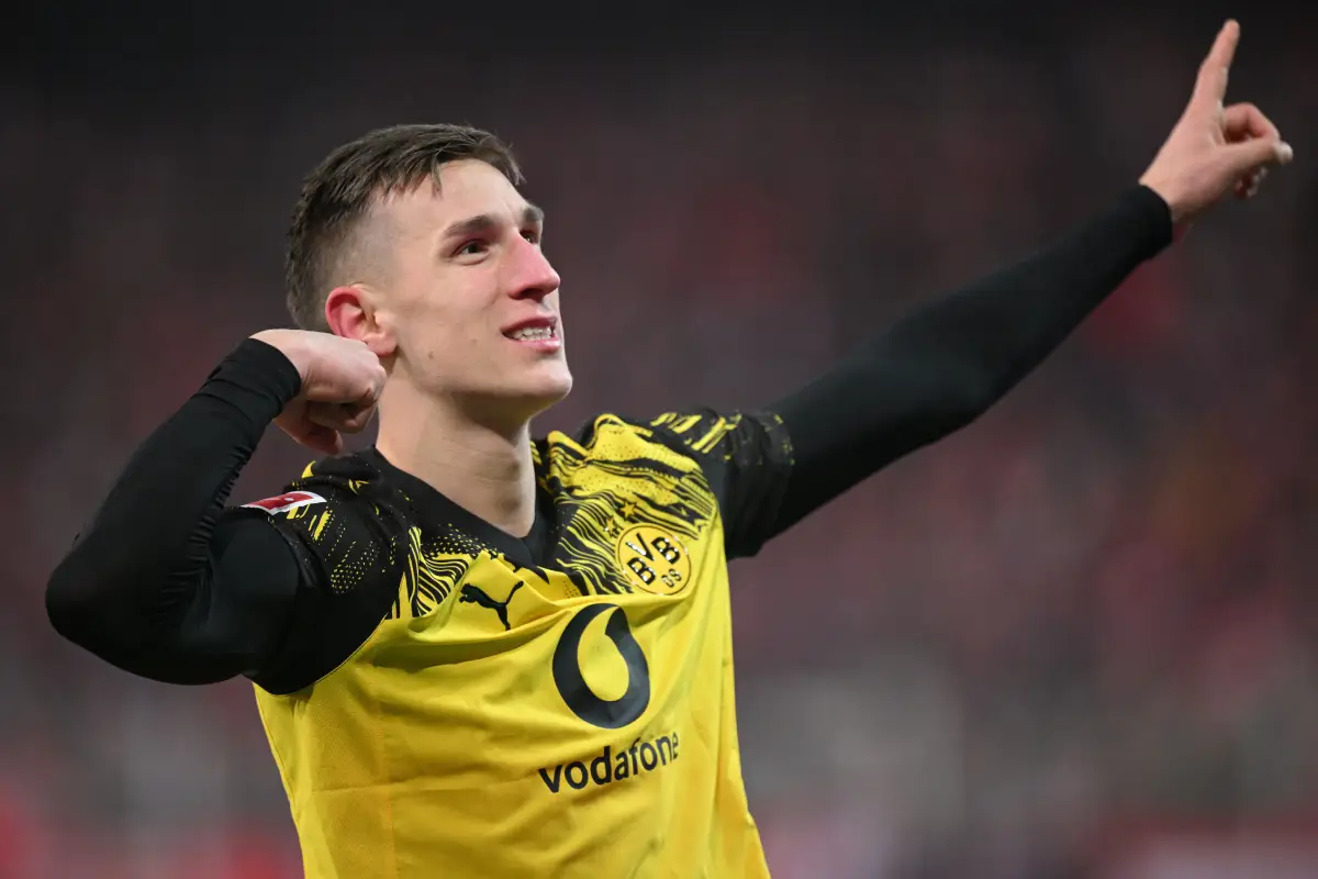 Schlotterbeck, l’objectif numéro 1 du Real Madrid pour renforcer sa défense centrale (Photo by Stuart Franklin/Getty Images)