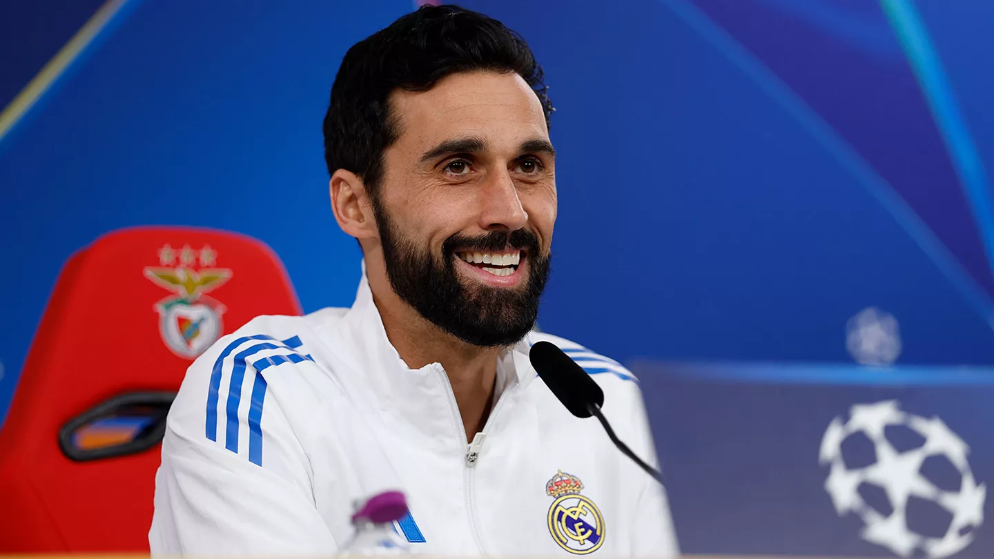 Arbeloa en conférence de presse avant Benfica - Real Madrid (realmadrid.com)