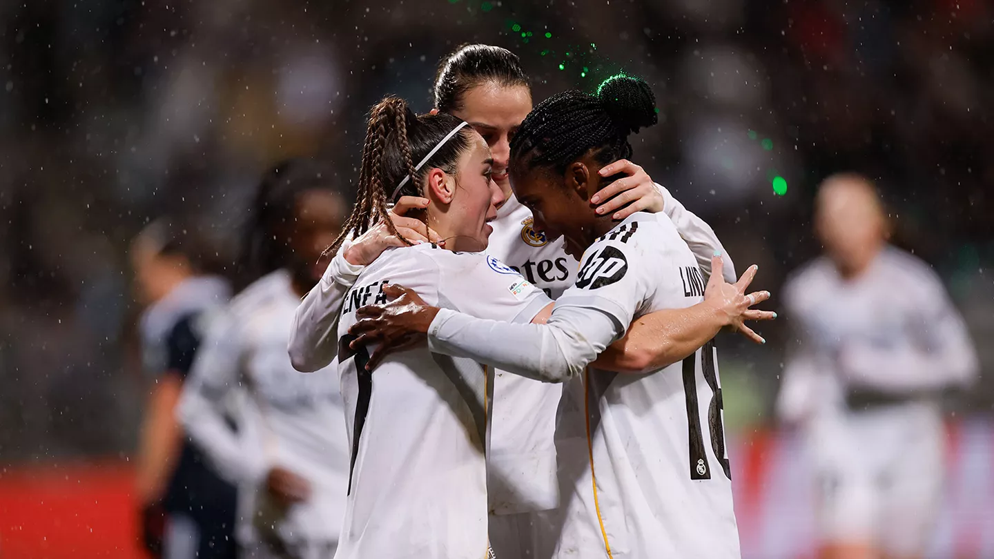 Le Real Madrid Femenino fait la boulot sur la pelouse du PFC (realmadrid.com)