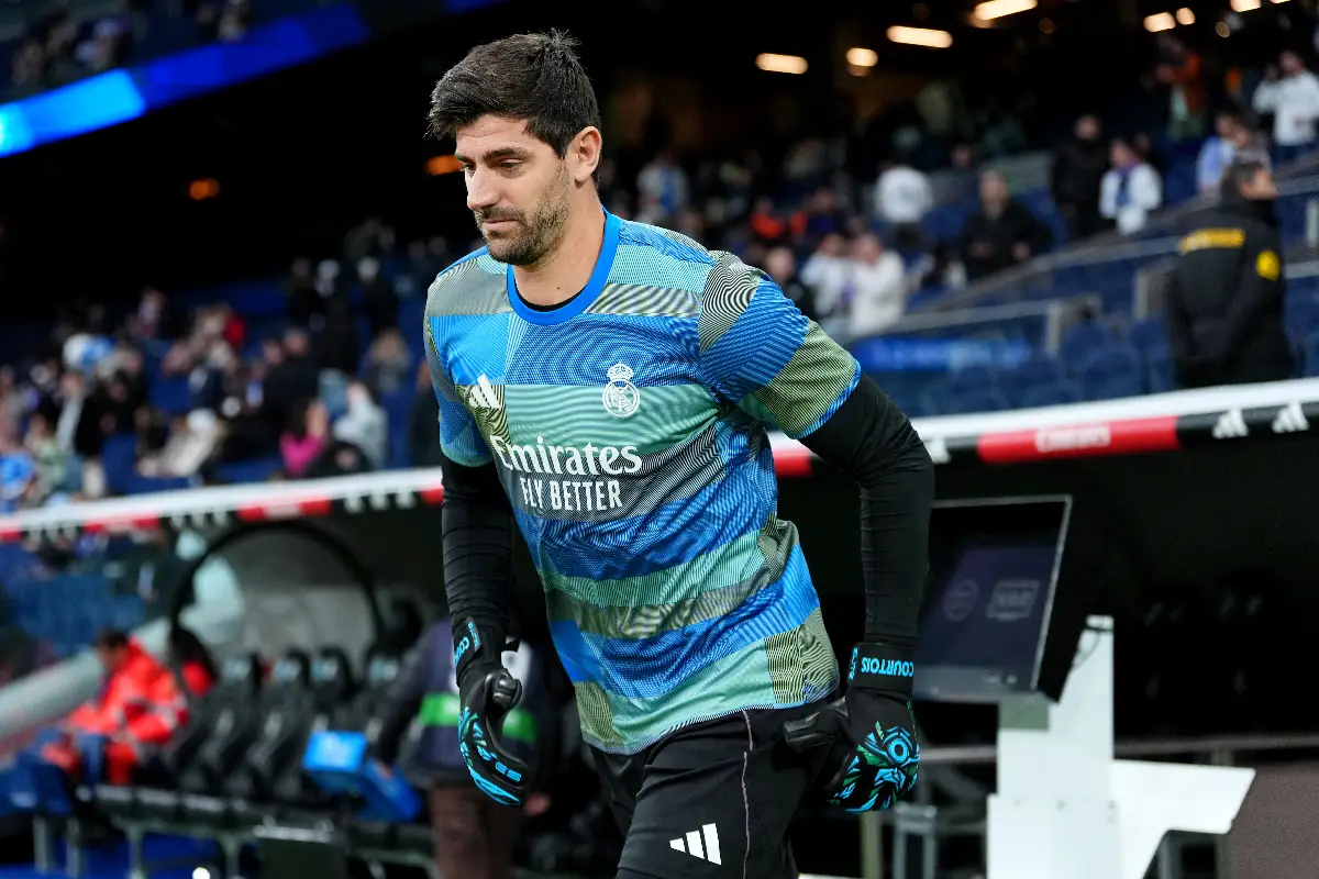 MADRID, SPAIN - JANUARY 17: Thibaut Courtois of Real Madrid walks out to warm up prior to the LaLiga EA Sports match between Real Madrid CF and Levante UD at Estadio Santiago Bernabeu on January 17, 2026 in Madrid, Spain. (Photo by Angel Martinez/Getty Images)