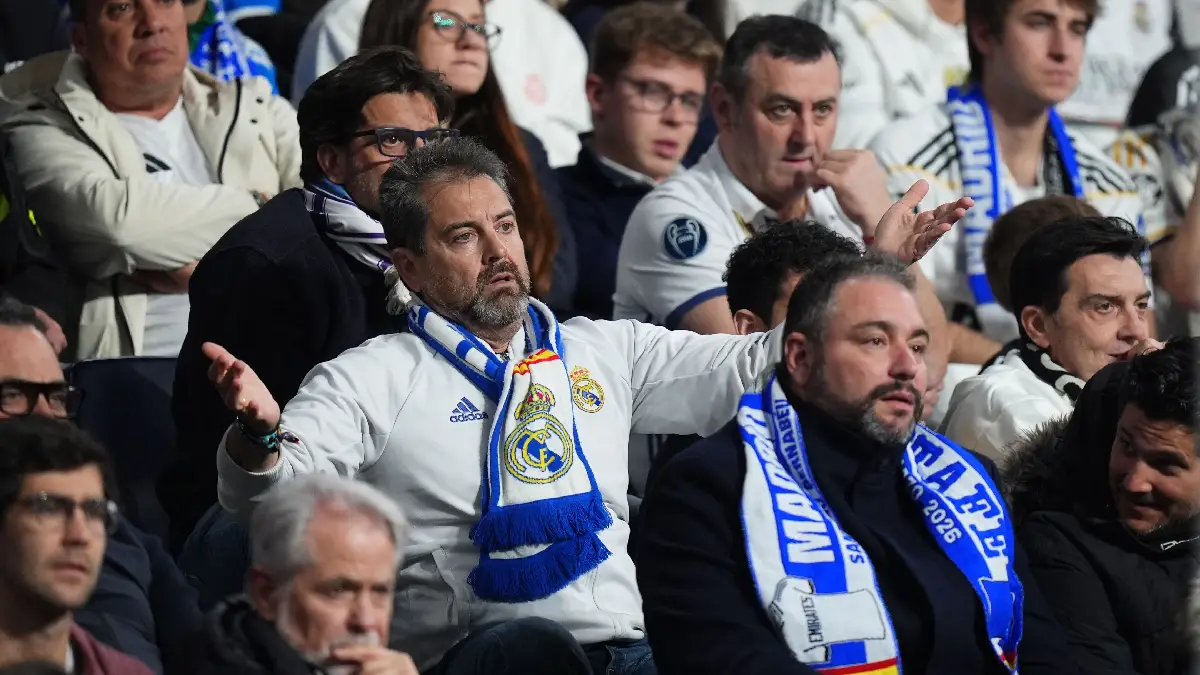 MADRID, SPAIN - MARCH 02: A fan of Real Madrid looks dejected during the LaLiga EA Sports match between Real Madrid CF and Getafe CF at Estadio Santiago Bernabeu on March 02, 2026 in Madrid, Spain. (Photo by Angel Martinez/Getty Images)